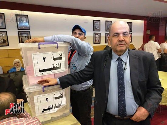 بدء فرز الأصوات على عضوية مجلس نقابة الصحفيين.. صور