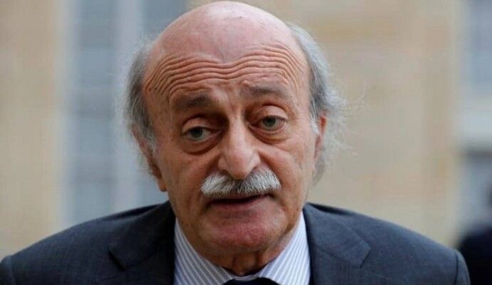 "LBCI": وليد جنبلاط أنهى محادثاته مع الشرع وغادر قصر الشعب دون الإدلاء بتصريح