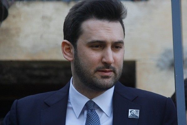 تيمور جنبلاط: ليس مقبولًا أن تستمر إراقة الدماء في جرمانا وجبل العرب وبناء سوريا يبدأ بالشراكة والوحدة