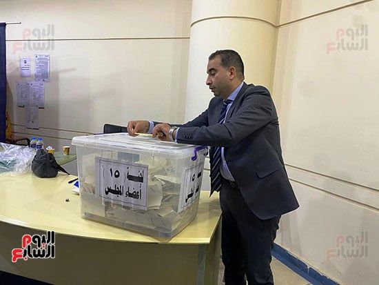 غلق باب التصويت بانتخابات التجديد النصفي لنقابة الصحفيين.. صور