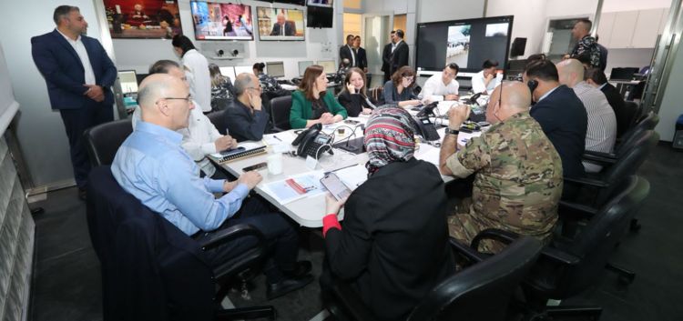 الحجار أشرف على عملية تسليم صناديق الاقتراع استعدادًا للانتخابات البلدية بجبل لبنان غدًا