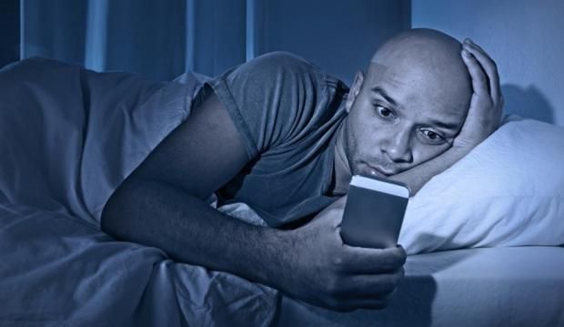 8 مشروبات ليلية تنهي الأرق من أول ليلة.. تناولها قبل النوم بساعة