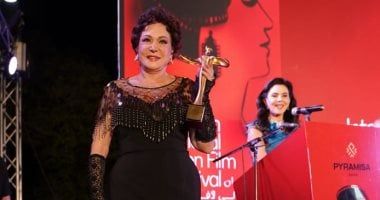 مهرجان أسوان الدولى لأفلام المرأة يفتتح فعالياته بتكريم لبلبة وكندة علوش.. صور