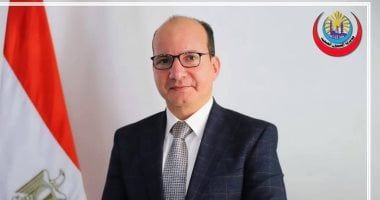 رئيس قطاع الشئون الصحية بالقاهرة في زيارة مفاجئة لمركز الصدر بالمطرية
