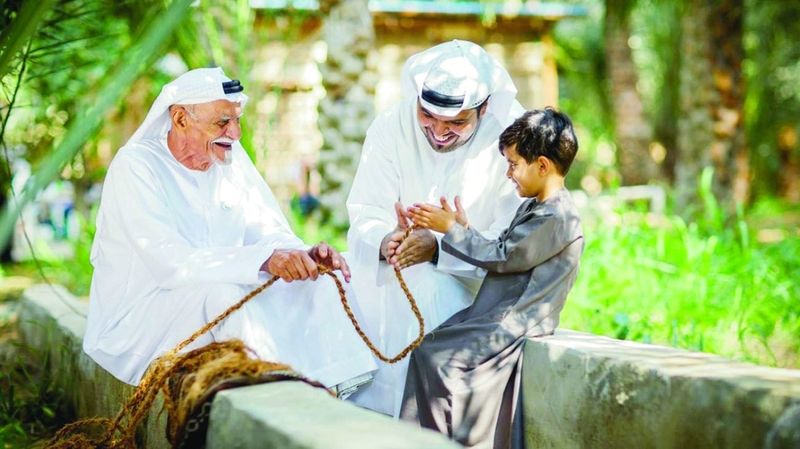 الامارات | «بركة الدار».. أندية اجتماعية لدعم كبار المواطنين