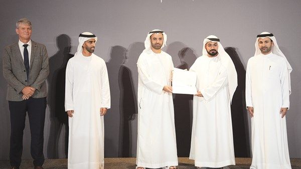 ولي عهد رأس الخيمة يشهد تخريج وتوظيف 100 مواطن