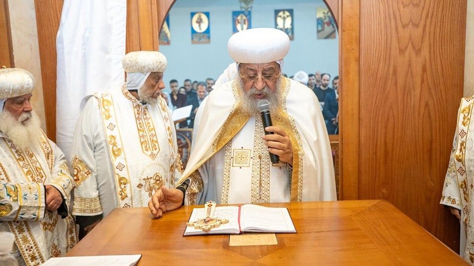 بمشاركة 14 أسقفًا.. البابا تواضروس الثانى يدشن أول كنيسة قبطية في رومانيا