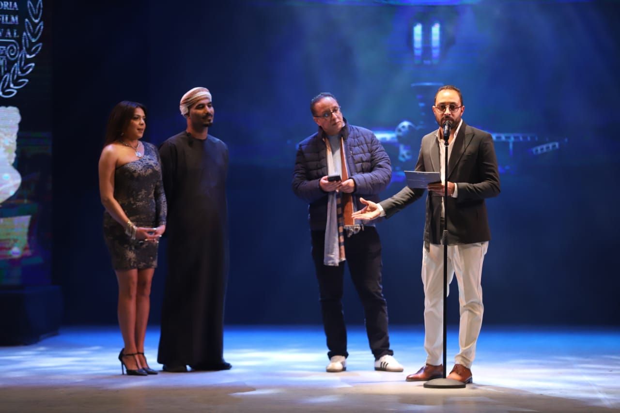 منح المخرج عماد ماهر درع هيباتيا الذهبية فى ختام الإسكندرية للفيلم القصير