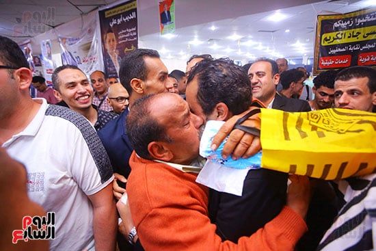 مؤشرات أولية بتقدم الزميل محمد السيد الشاذلى وفوزه بعضوية مجلس نقابة الصحفيين.. صور