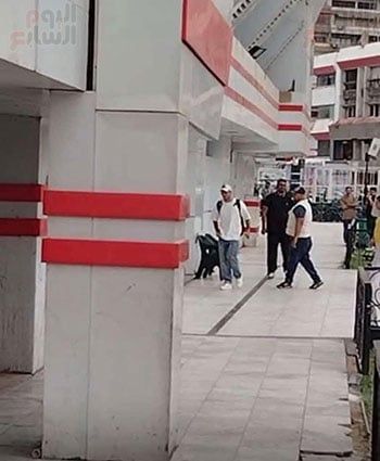 زيزو يتوجه إلى غرفة الملابس بالزمالك استعداداً لخوض المران الجماعي