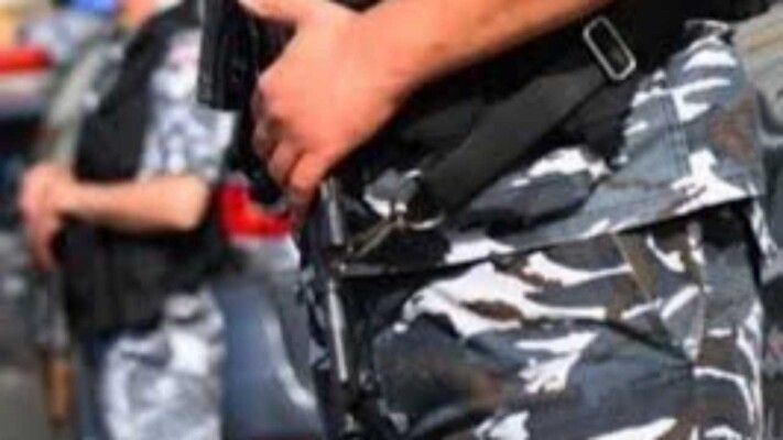 MTV: القوى الأمنية اوقفت شخصا بالجرم المشهود أمام منزله بالسبتية لشرائه الأصوات لصالح احدى اللوائح بجديدة المتن