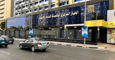 الاحصاء: معدل مساهمة الذكور فى النشاط الاقتصادى أربع أضعاف الإناث بـ70.3%
