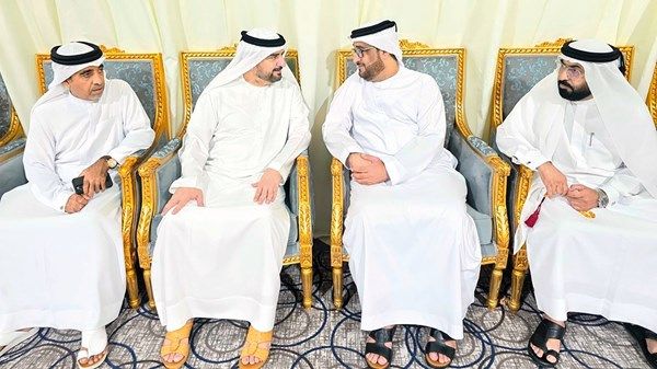 عبدالله بن سالم القاسمي يقدم واجب العزاء في وفاة دانة الظاهري