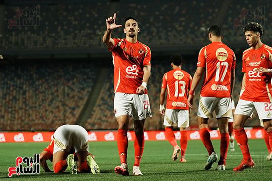 75 دقيقة.. الأهلى 4 - 0 حرس الحدود.. ونزول معلول وجراديشار.. صور