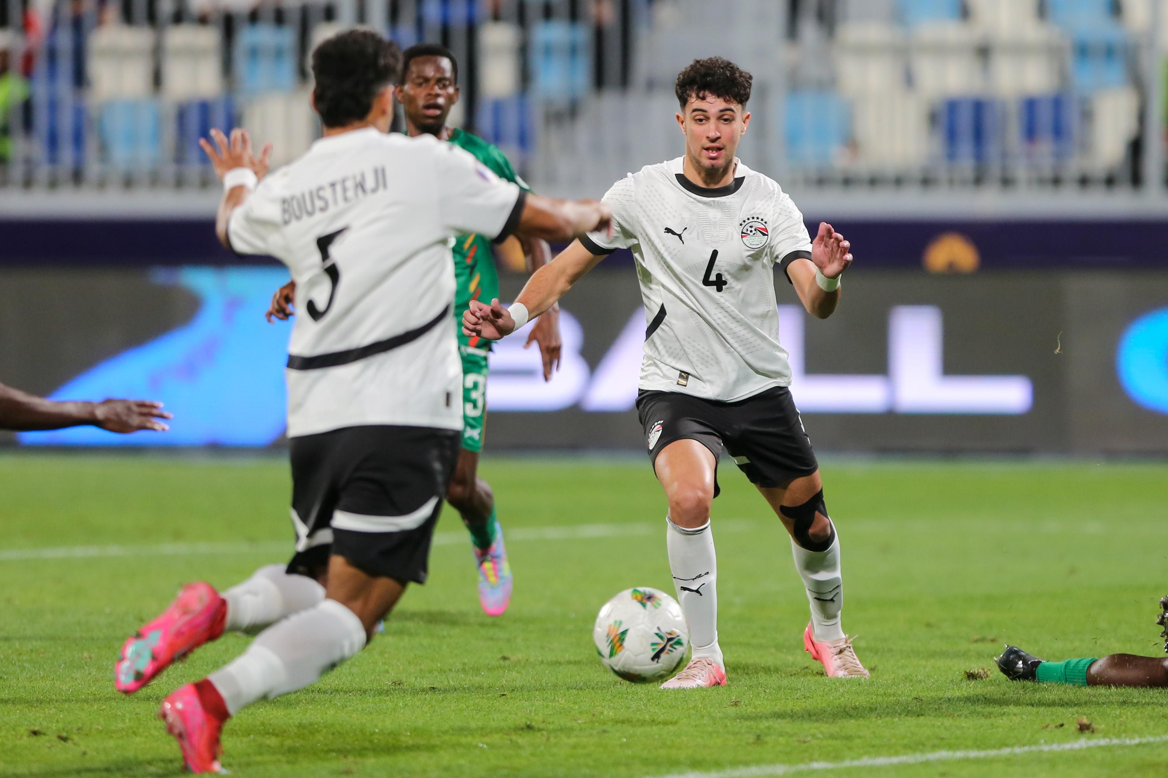 الأهلي يدرس استعادة أحمد عابدين بعد تألقه مع منتخب الشباب