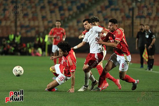 75 دقيقة.. الأهلى 4 - 0 حرس الحدود.. ونزول معلول وجراديشار.. صور