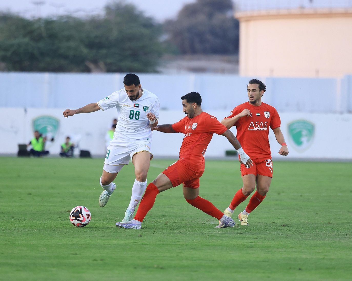 الامارات | الفجيرة يهزم «الصقور» بثلاثية نظيفة في دوري «الهواة»