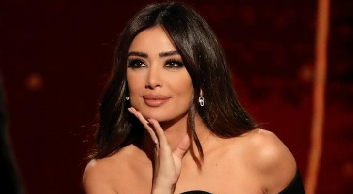 جيسيكا عازار تحتفل بعيد ميلاد والدها بأجمل صوره مع ولديها