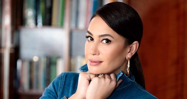 هند صبري توثّق أبرز لحظات أبريل.. تكريم خاص ورسائل مؤثرة
