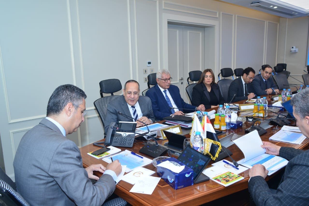 وزير التموين: رفع الطاقة الإنتاجية لشركة قها وتكثيف المعروض بأسعار عادلة