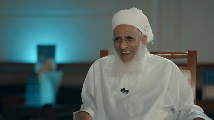 مفتي عُمان: نحيي مغاوير اليمن الأبطال ونهنئهم على استهداف العدو في أهم مراكزه