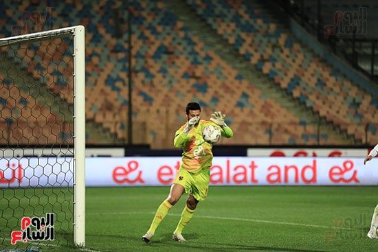 75 دقيقة.. الأهلى 4 - 0 حرس الحدود.. ونزول معلول وجراديشار.. صور