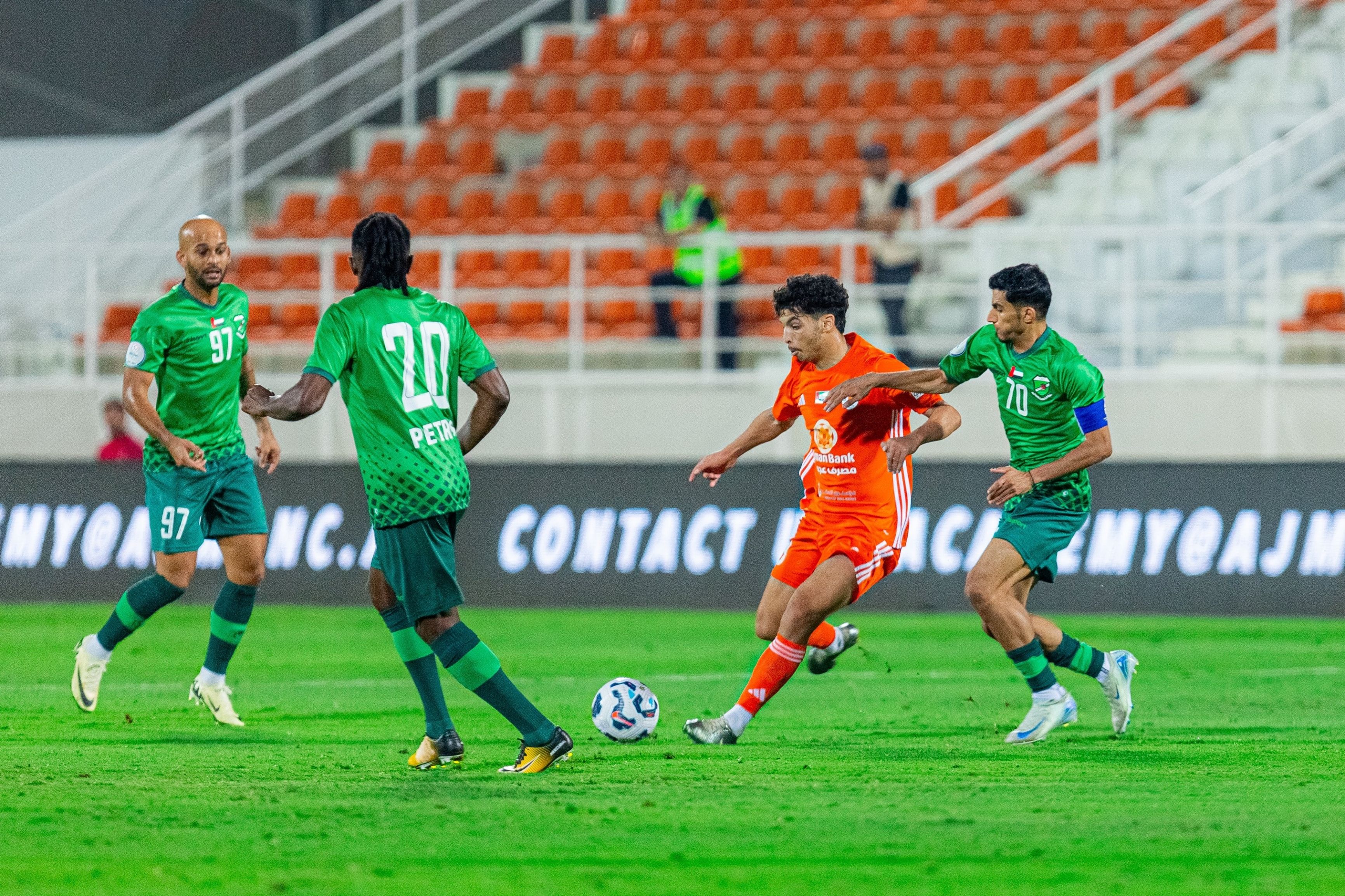 الامارات | «هاتريك غير تقليدي» في مباراة عجمان والعروبة