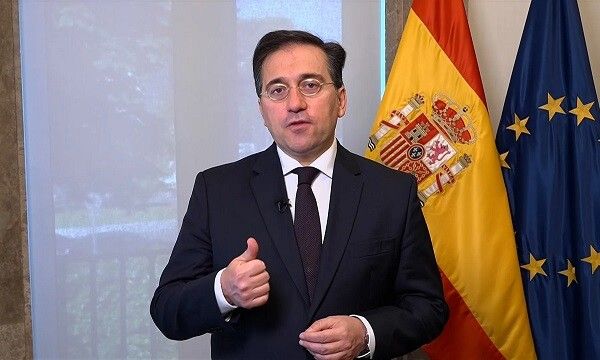 وزير الخارجية الإسباني: نواصل متابعة العنف في سوريا بقلق بالغ وعلى السلطة ضمان حماية كل الطوائف والأعراق
