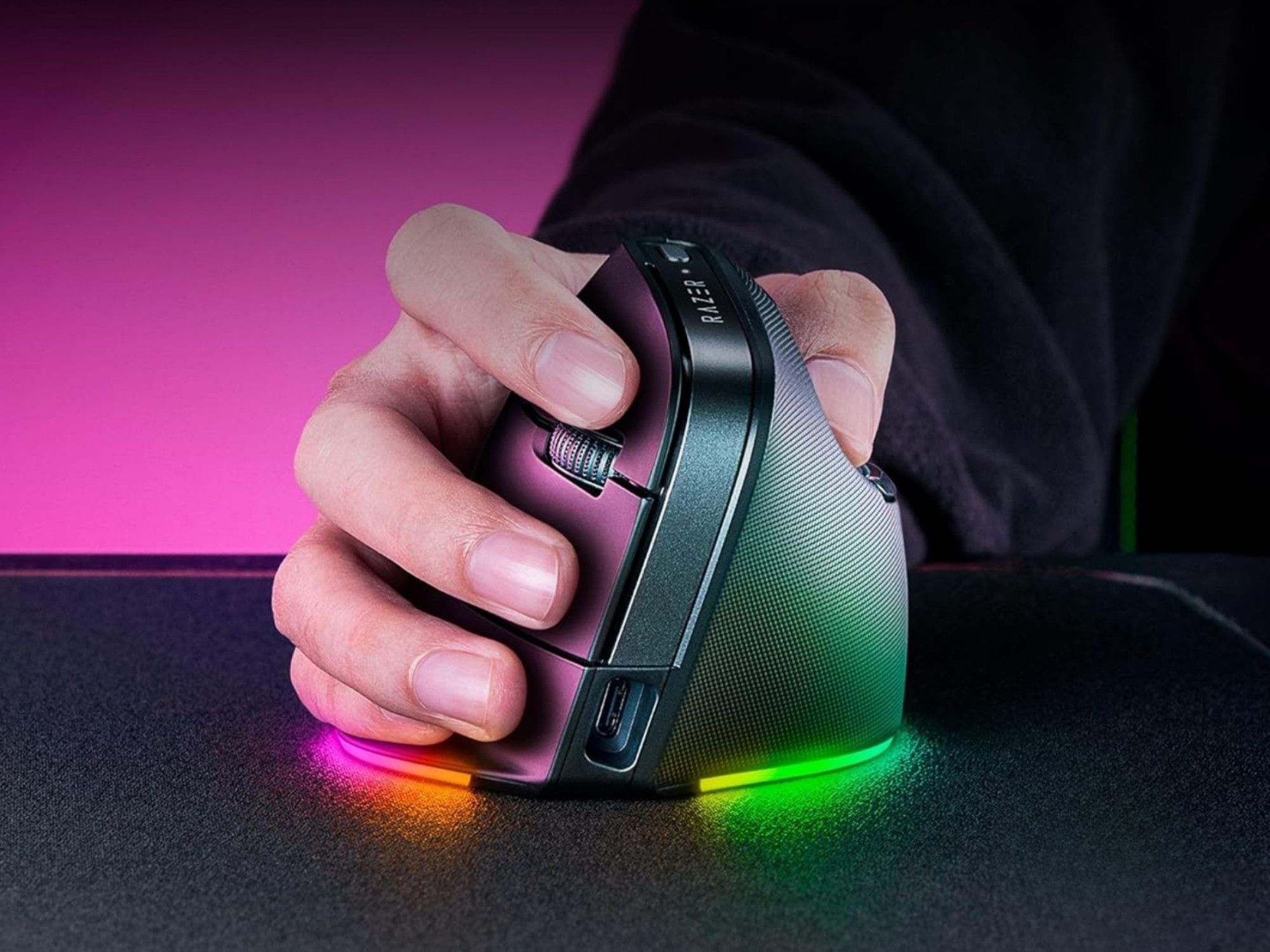 تكنولوجيا: مراجعة: Razer Pro Click V2 Vertical Edition أول فأرة رأسية من Razer
