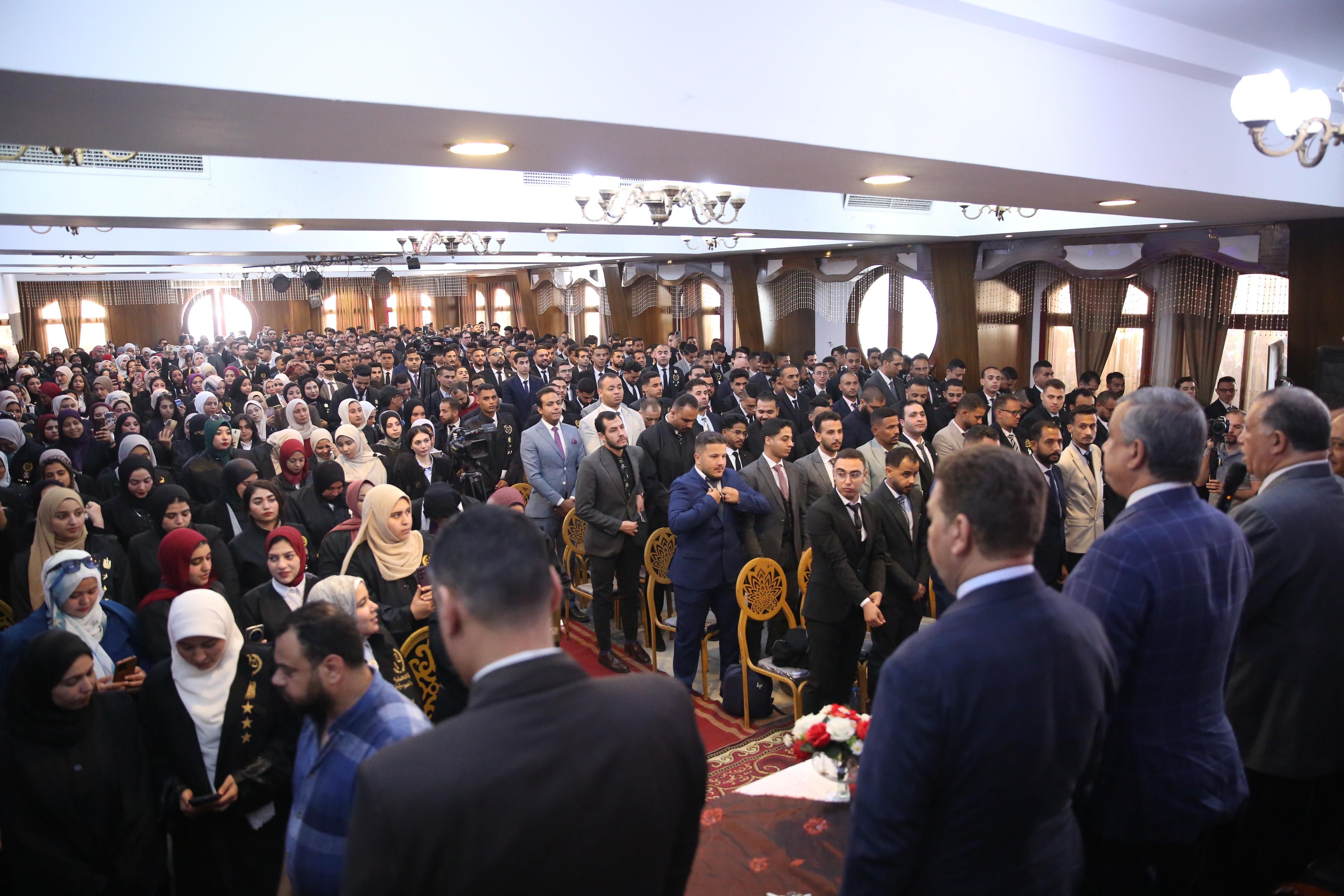 نقيب المحامين يترأس جلسة حلف اليمين القانونية.. ويعلق على زيادة الرسوم القضائية