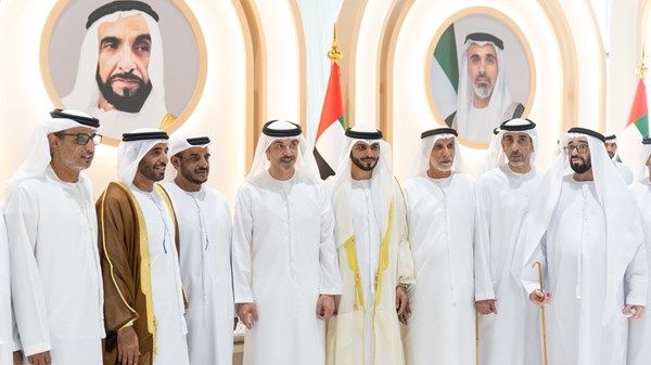 هزاع بن زايد يحضر حفل استقبال بمناسبة زفاف أحمد سعيد أحمد بن دري الفلاحي