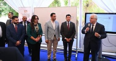 وزير التعليم العالى: خطة طموحة لتوسيع برنامج "اعرف نفسك" لتشمل كل الجامعات