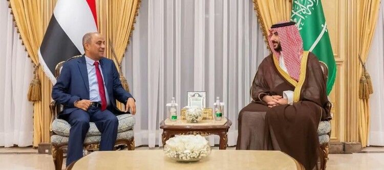 وزير الدفاع السعودي التقى رئيس الحكومة اليمنية: مستمرون في دعمها بما يحقق تطلعات شعب اليمن