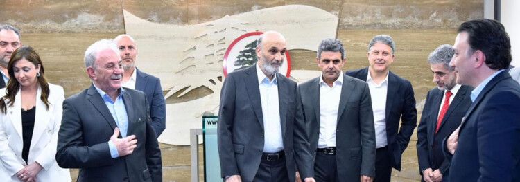 جعجع التقى اللائحة الفائزة بانتخابات المجلس البلدي في جبيل واطلع على برنامج عملها