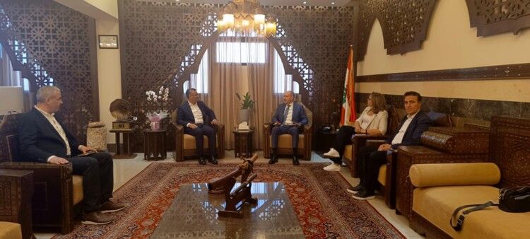 وزير الزراعة: بات بامكان المزارعين الجنوبيين دخول أراضيهم الحدودية لجني محاصيلهم