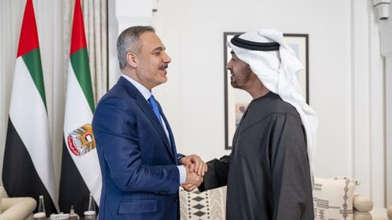 الخليج اليوم .. الرئيس الإماراتي و وزير خارجية تركيا يبحثان التطورات الإقليمية