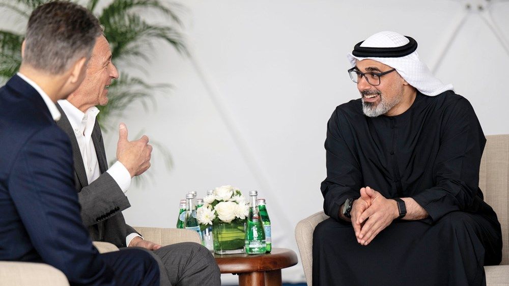 خالد بن محمد بن زايد يشهد الإعلان عن تطوير مشروع عالم ومنتجع ديزني الترفيهي في جزيرة ياس