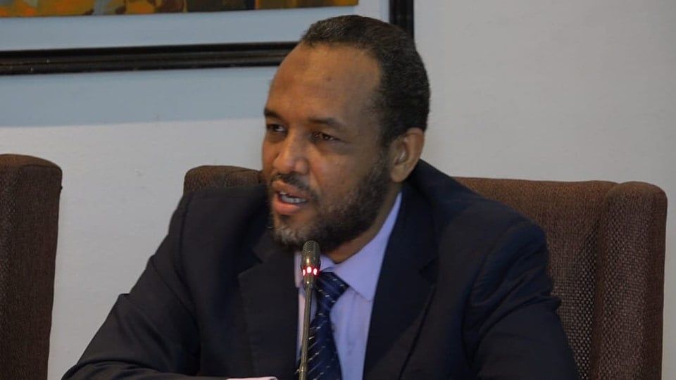 اللجنة العليا لإدارة الطوارئ بولاية البحر الأحمر تناقش خطة الاستعداد والاستجابة للكوارث