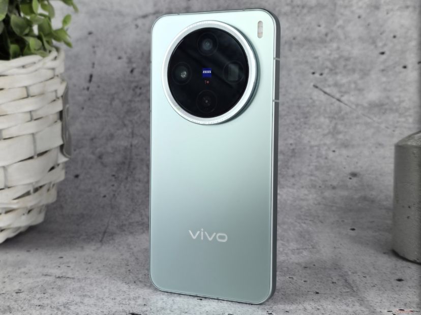 تكنولوجيا: مواصفات Vivo X200 FE تكشف أنه ليس نسخة معدلة من Vivo X200 Pro Mini