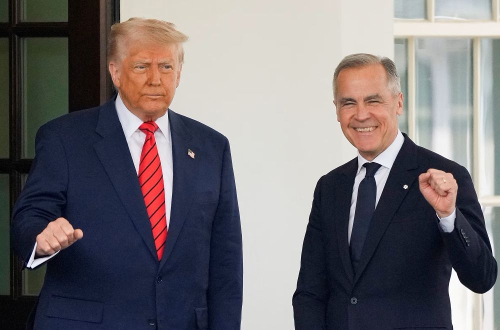 بلادنا ليست للبيع.. رئيس وزراء كندا يتحدى ترامب في البيت الأبيض