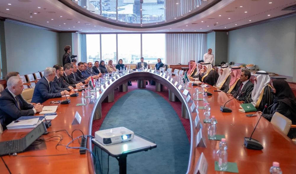 السعودية والمجر.. مناقشة تفعيل مجلس الأعمال لتيسير التعاون التجاري والاستثماري