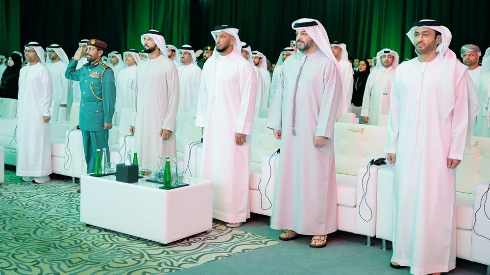 برعاية منصور بن زايد.. «قمة الحوكمة الناشئة 2025» تناقش دور الذكاء الاصطناعي في مختلف القطاعات