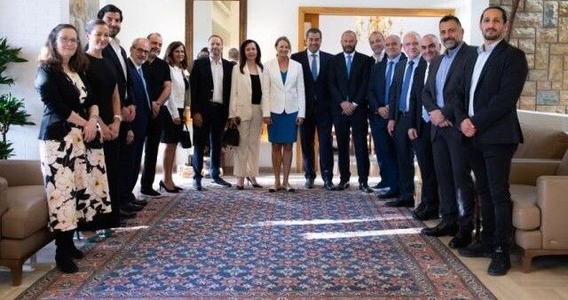 السفارة الأميركية في لبنان تستضيف وفدا لبنانيا لقمة "SelectUSA"  للعام 2025