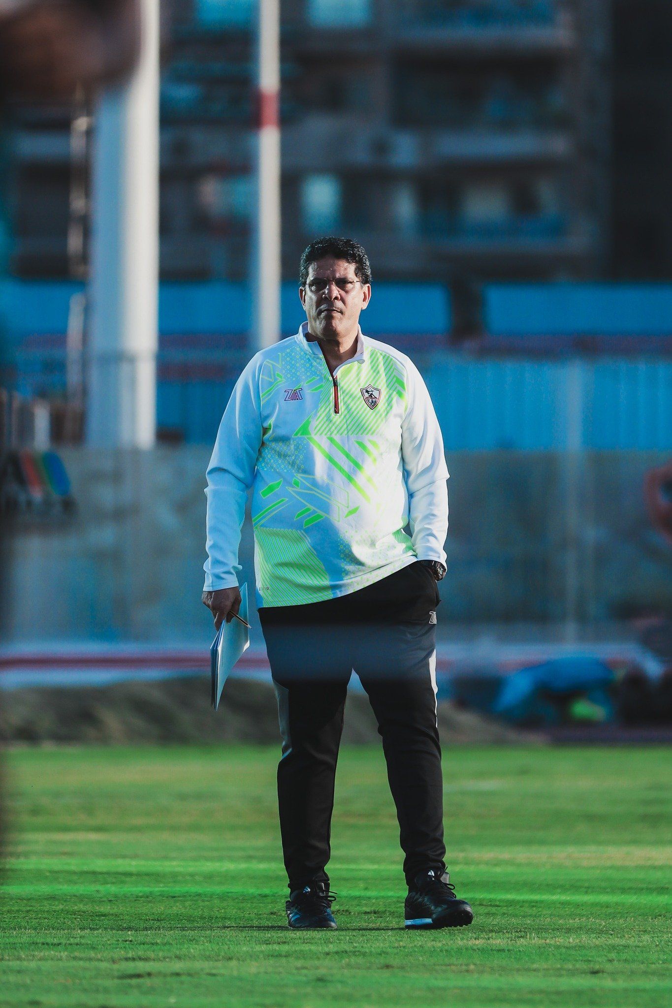 4 مشاهد من ظهور أيمن الرمادى فى المران الأول مع الزمالك