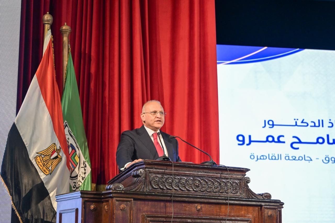 جامعة القاهرة تكرم وزير العدل ورؤساء الهيئات القضائية من خريجيها.. صور