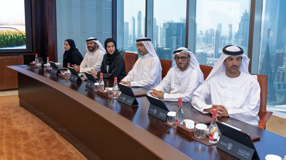حمدان بن محمد يترأس اجتماع المجلس التنفيذي ويعتمد حزمة من السياسات والمبادرات