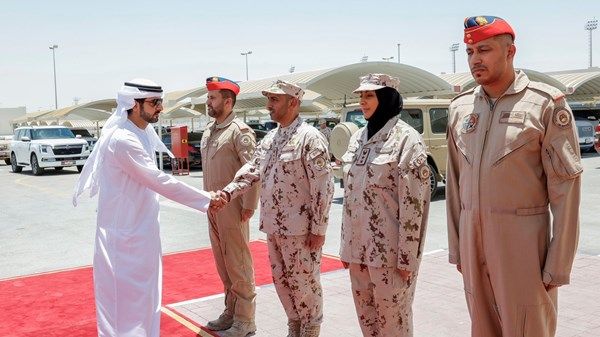حمدان بن محمد يشهد ختام فعاليات تمرين «علم الصحراء 10»
