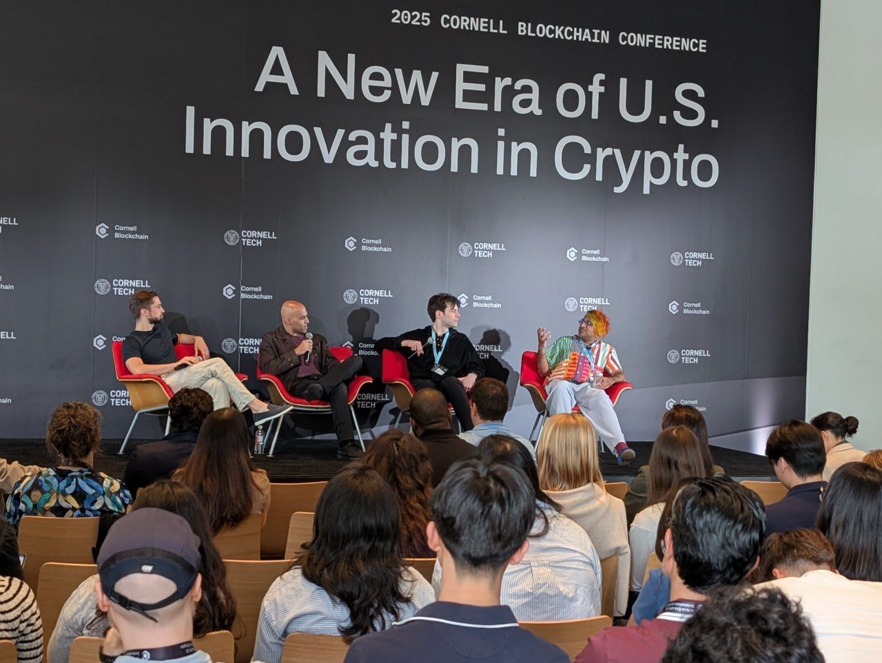 هل الطبقات الثانية تفيد إيثريوم أم تستنزفها؟ جدل يتصاعد بعد ترقية Dencun