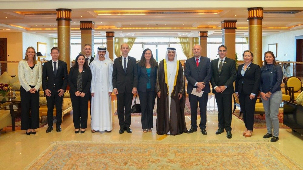 سعود بن صقر يشهد توقيع مذكرة تفاهم بين "راكز" والمجلس الألماني الإماراتي المشترك للصناعة والتجارة