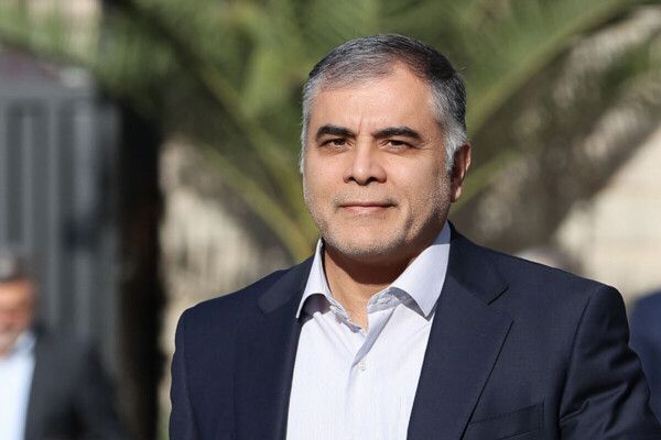 وزير النفط الإيراني: صادراتنا من النفط الخام مستمرة عند أعلى مستوياتها رغم العقوبات الظالمة